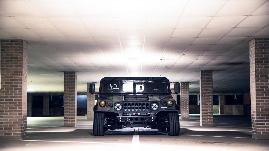  Hummer H1 by Mil-Spec Automotive 2018 года  (фото 3 из 6)